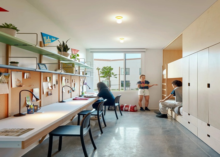 EF Academy Pasadena room