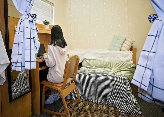 The MacDuffie School dormitory