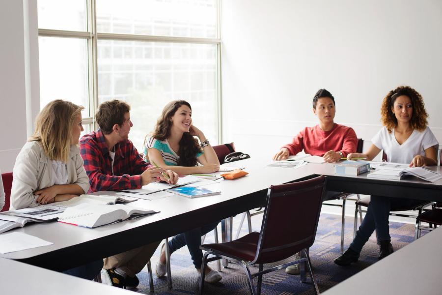 kaplan-english-school-vancouver-photo-gallery-16