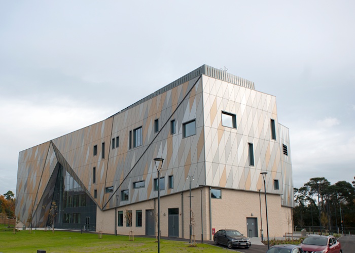 Bournemouth University 브라운 건물