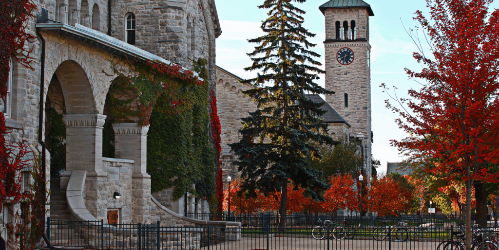 퀸즈대학교 빌딩