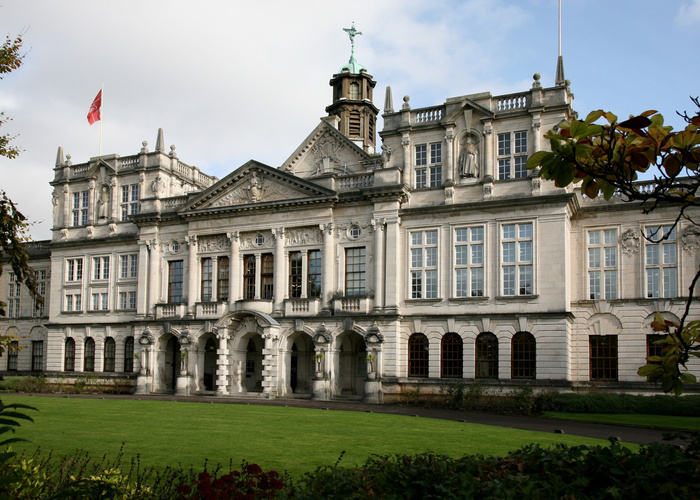 카디프 대학교 University of Cardiff main