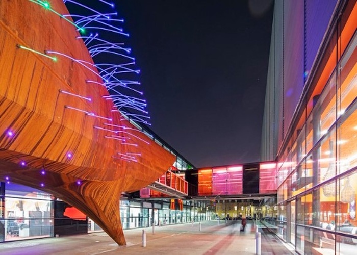 Queen Mary University of London night view