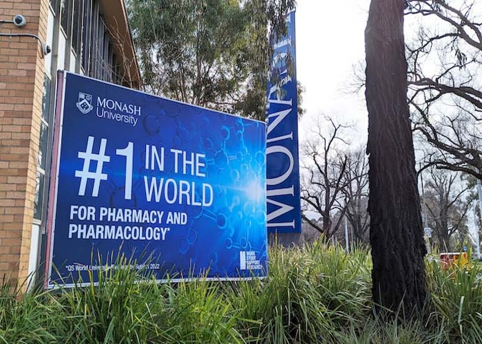 모나쉬 대학교 (약대)