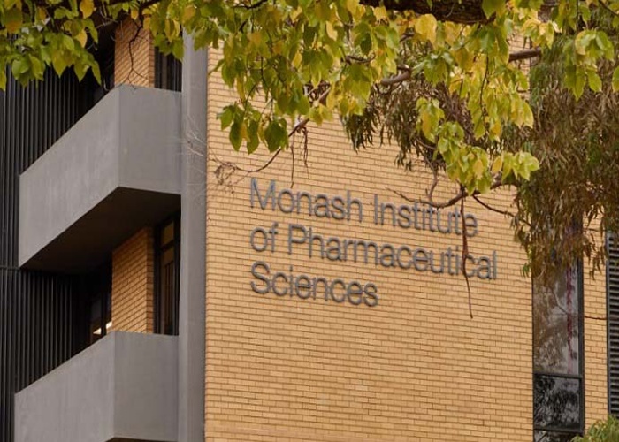 모나쉬 대학교 (약대)