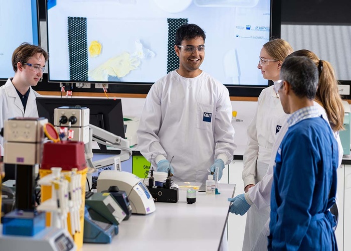 퀸즐랜드 공과대학교 약대