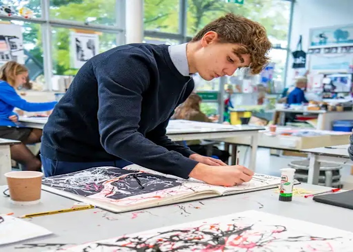 Millfield School