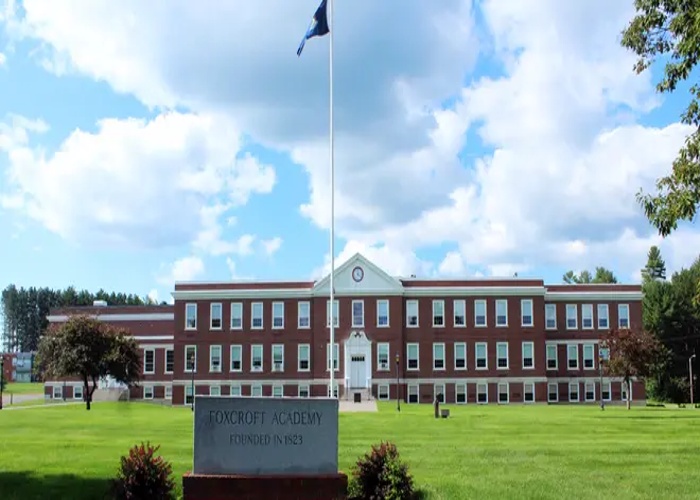 폭스 아카데미(Foxcroft Academy) 전경